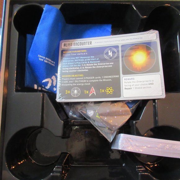 Open Box *Sealed Contents* Star Trek Panic USAopoly Fireside Games - Picture 2 of 4